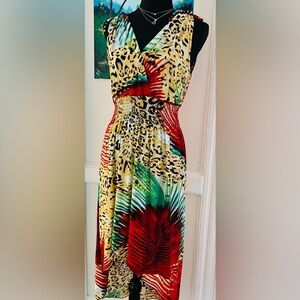 Colorful dress.
Not refund after purchased.